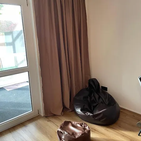 Апартаменты Gesamte Kontaktlos Naehe Messe Expo Plaza Mit Netflix