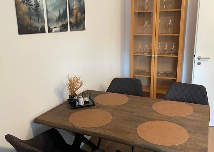 Gesamte Kontaktlos Naehe Messe Expo Plaza Mit Netflix *